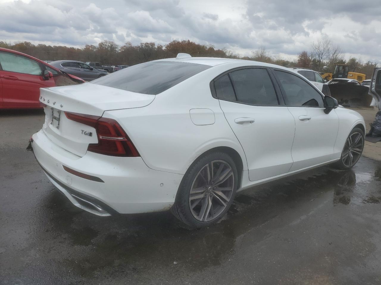 2019 Volvo S60 T6 R-Design - Фото 3