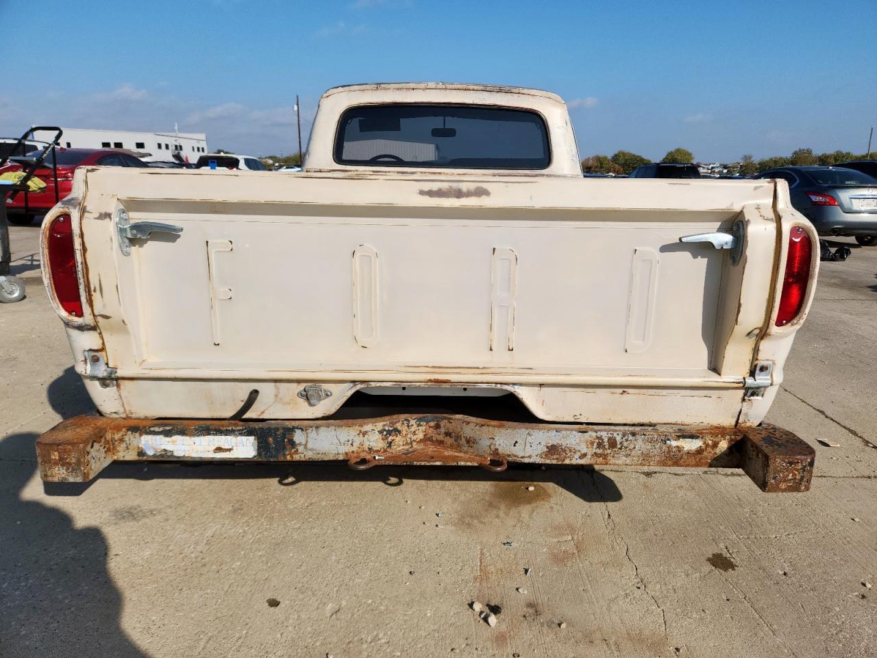 1962 Ford F100 - Image 6