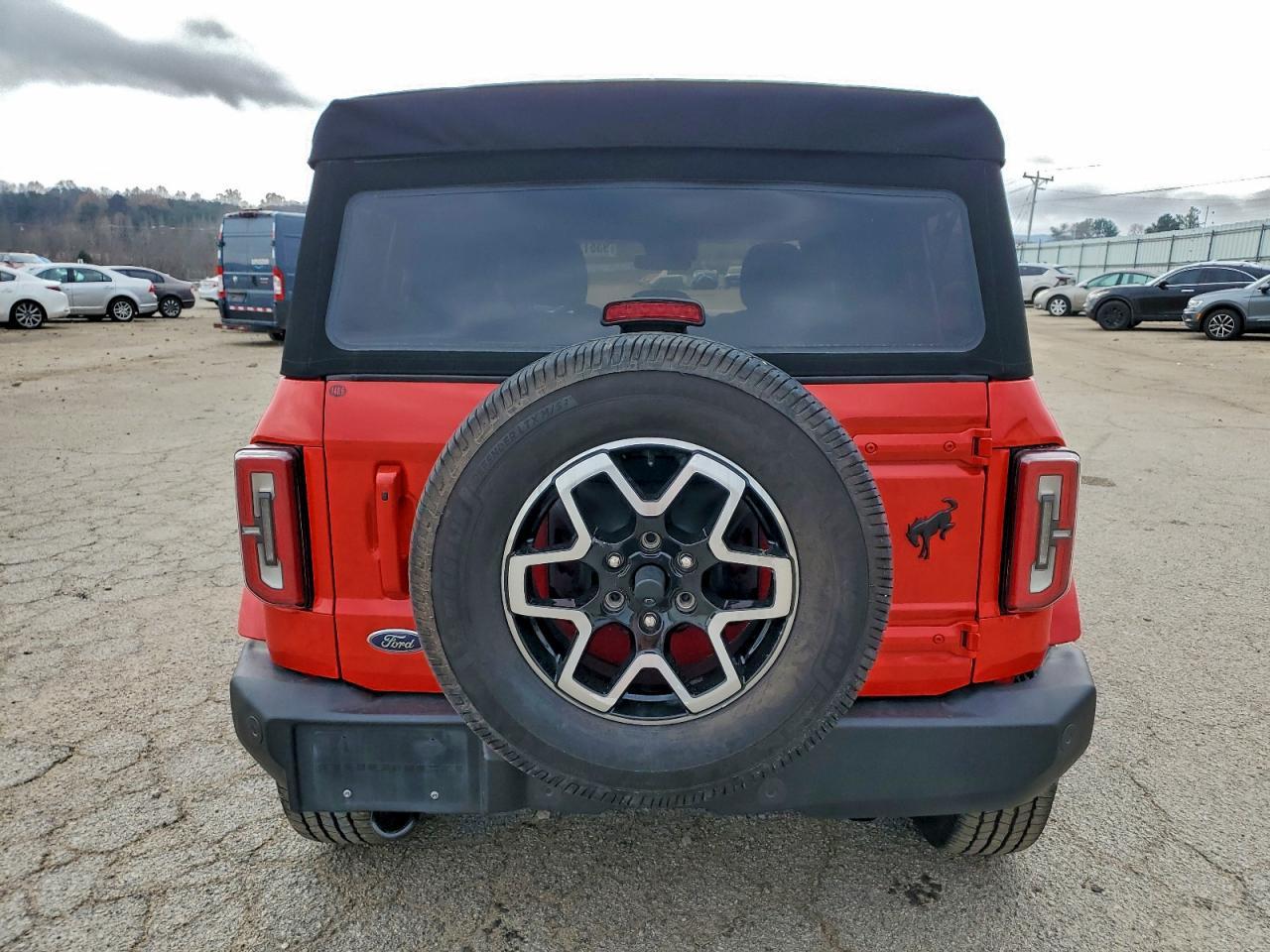 2022 Ford Bronco Base - Image 6