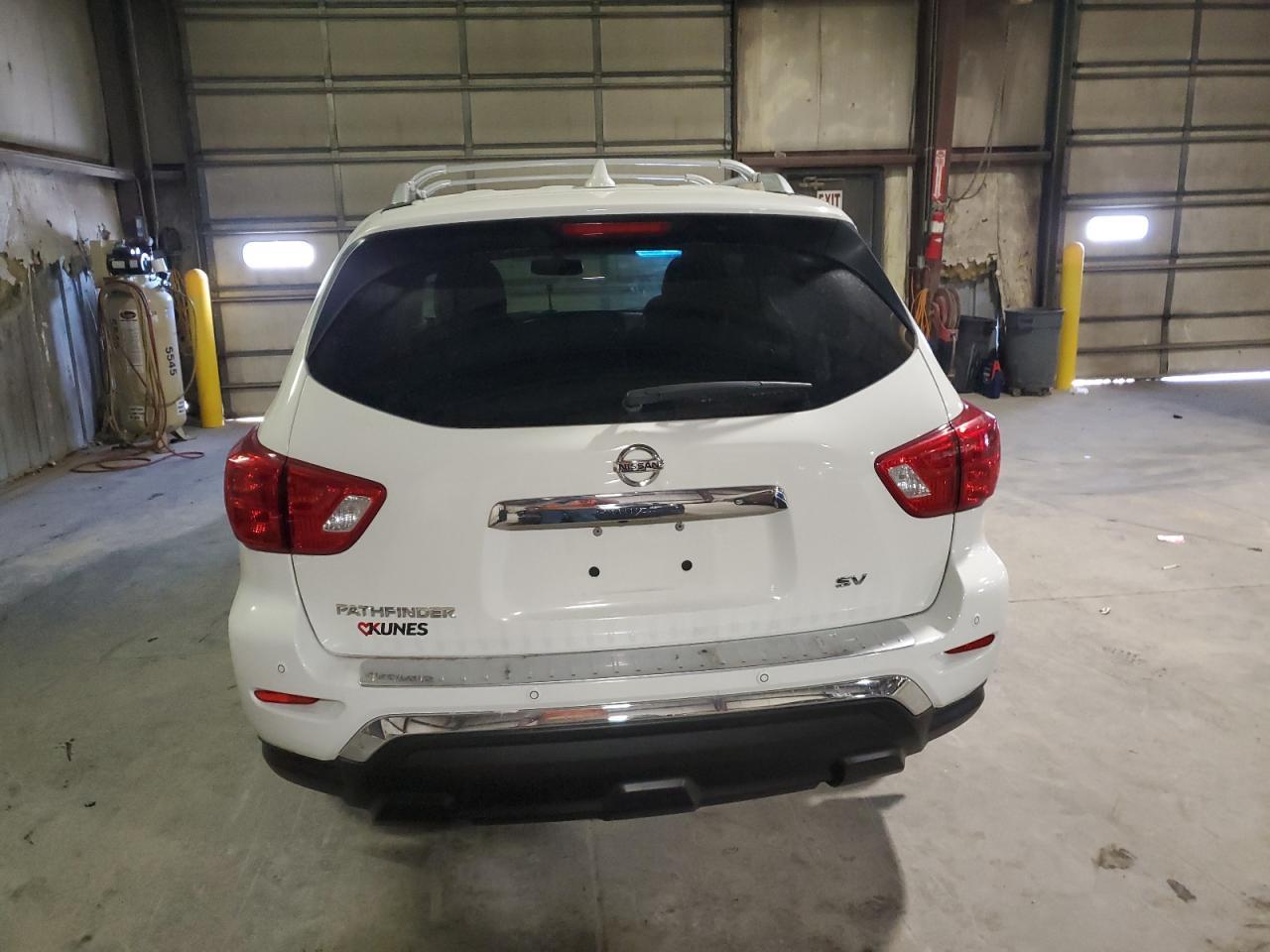 2020 Nissan Pathfinder Sv - Фото 6
