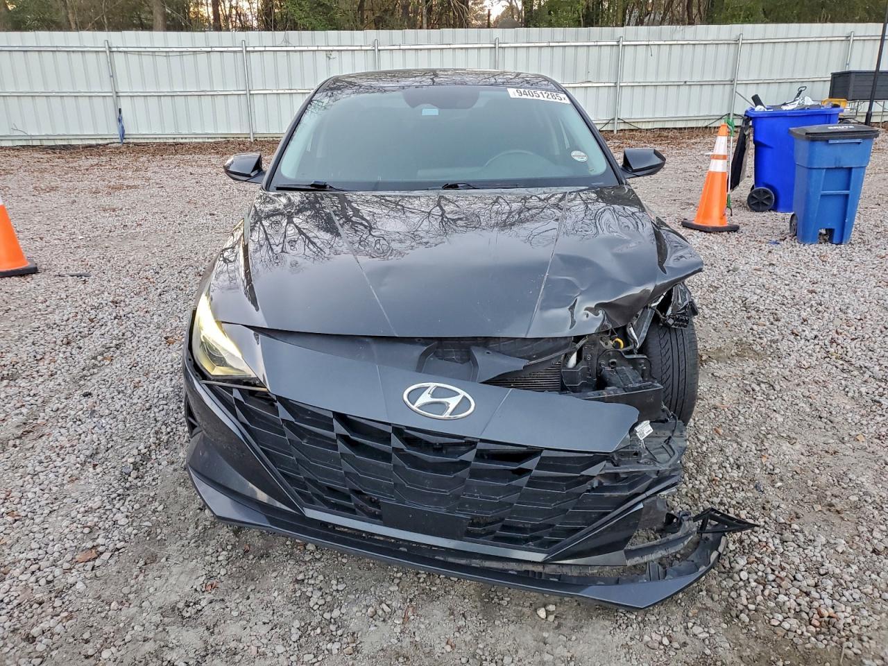 2022 Hyundai Elantra Sel - Фото 5