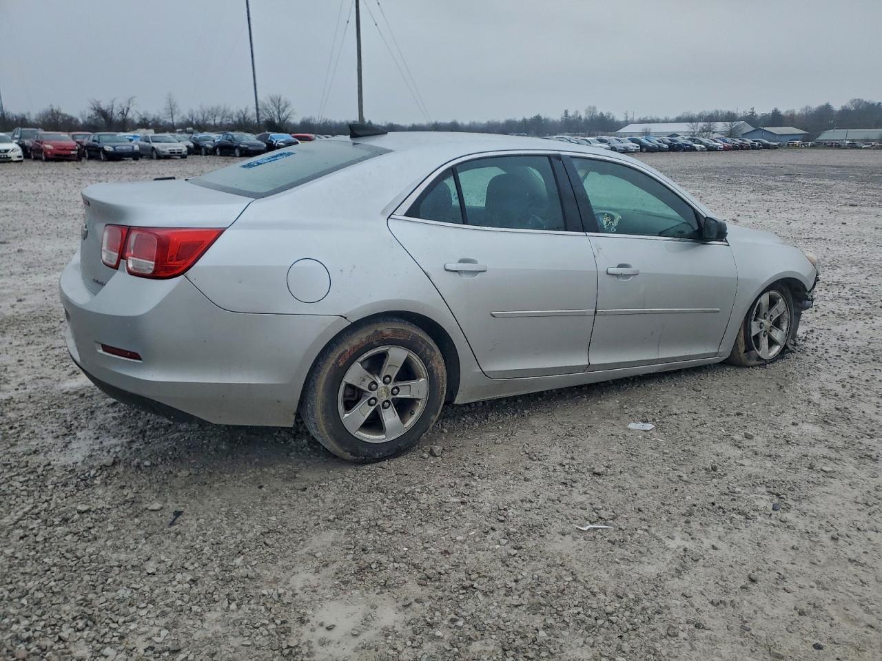 2015 Chevrolet Malibu Ls - Image 3