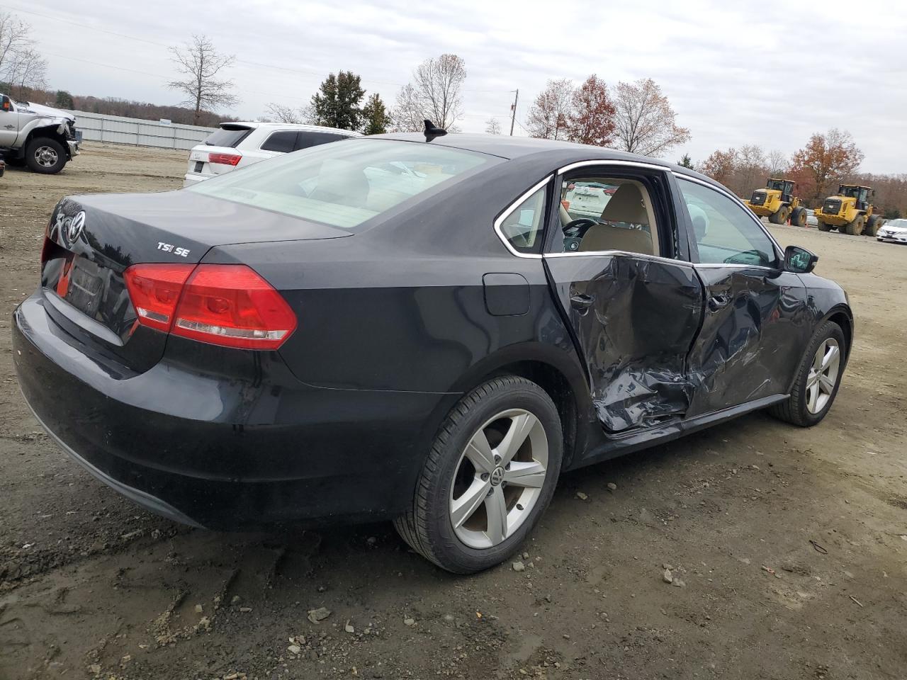 2015 Volkswagen Passat Se - Фото 3