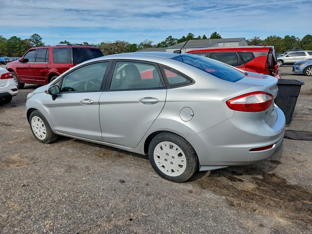 2015 Ford Fiesta S - Image 2