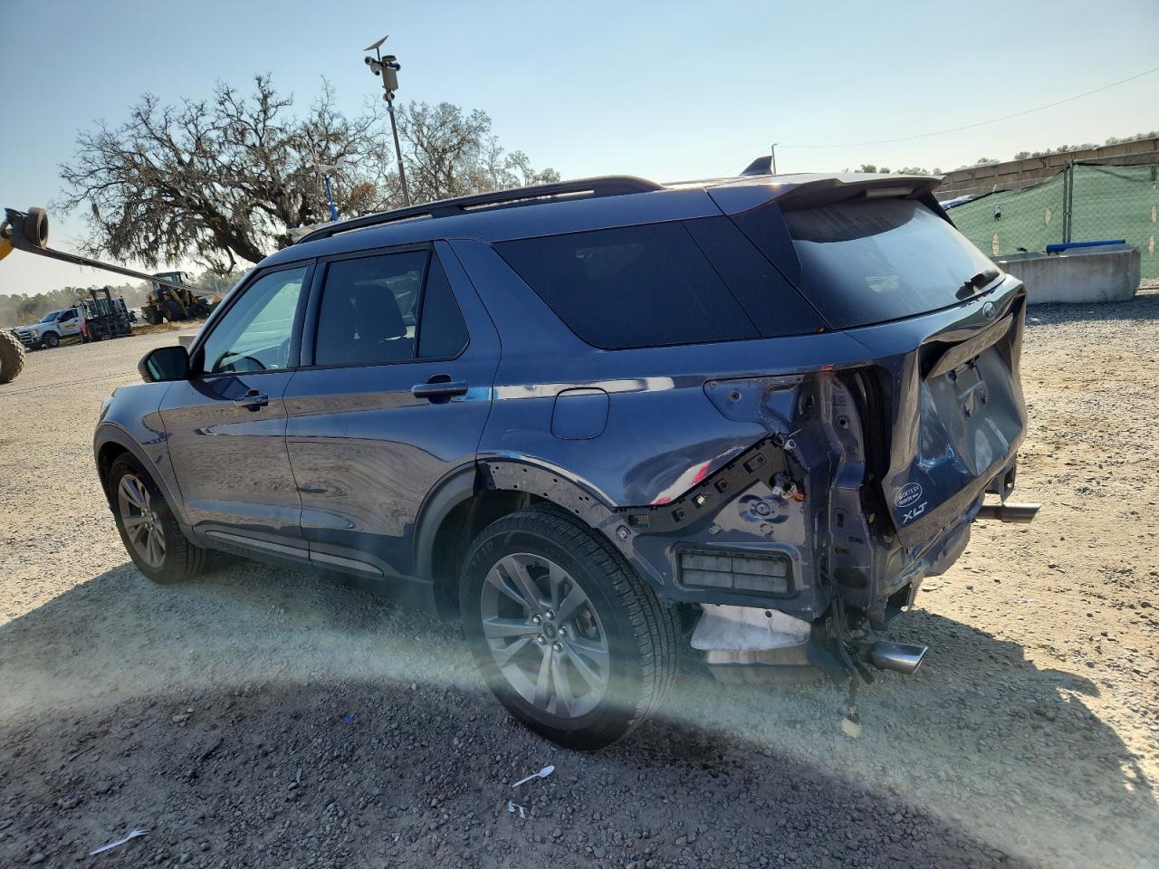 2021 Ford Explorer Xlt - Фото 2