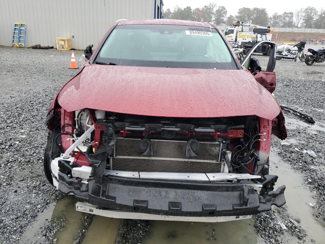 2021 Toyota Venza Le - Фото 5