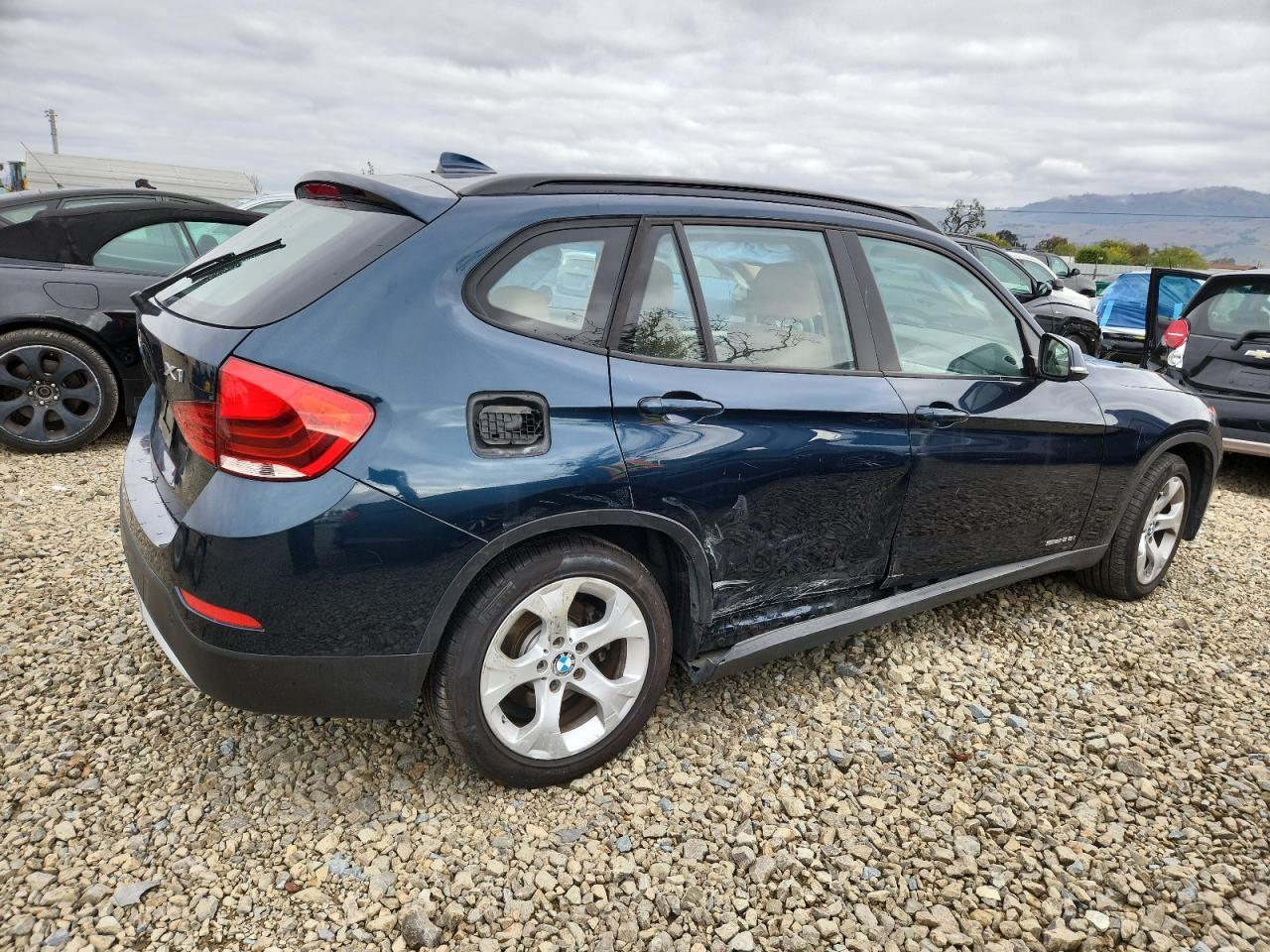 2015 BMW X1 Sdrive28I - Image 3