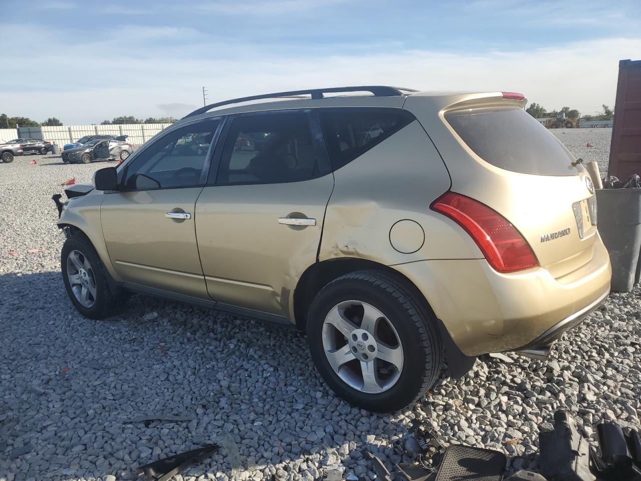 2004 Nissan Murano - Image 2