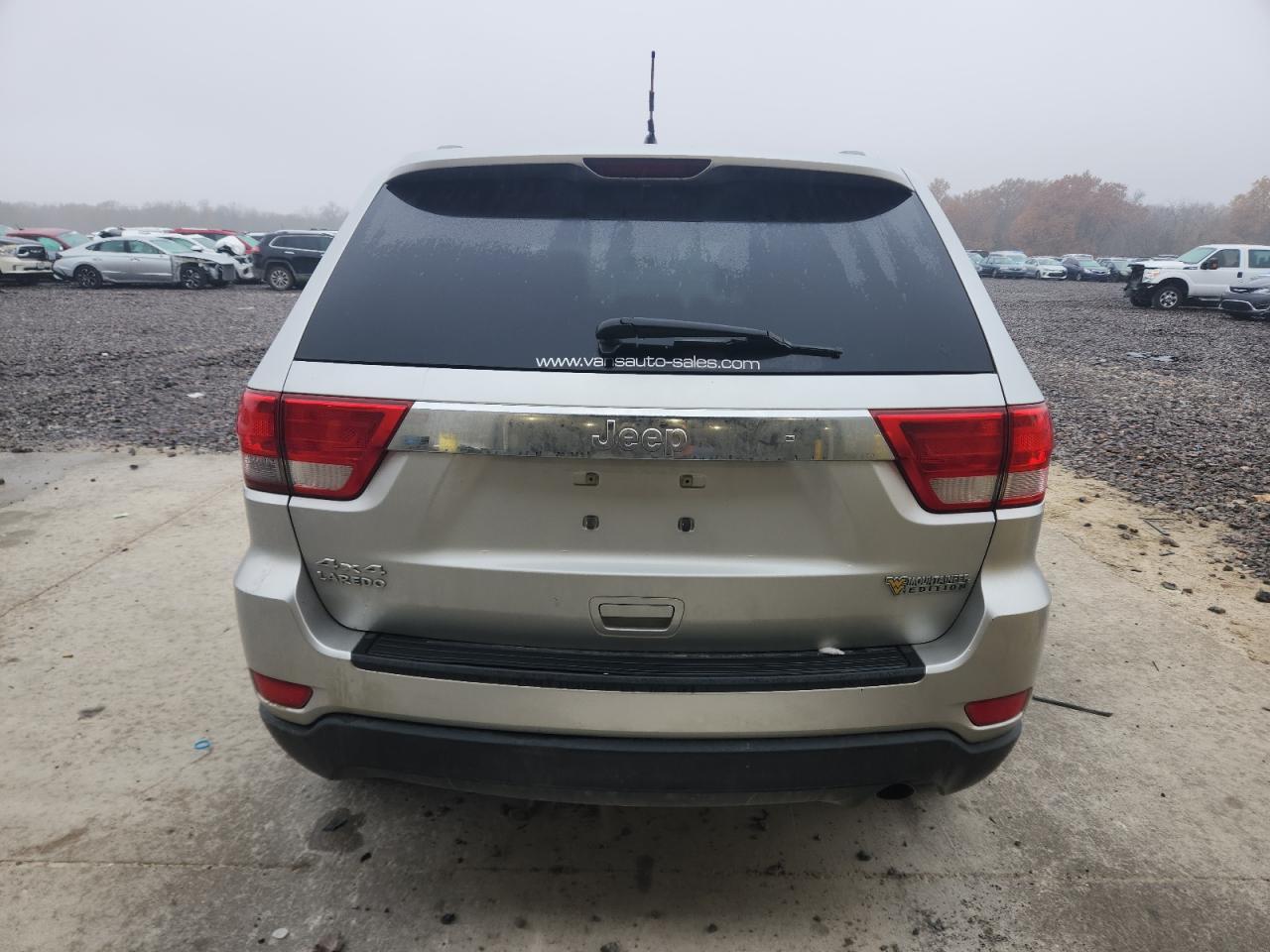 2011 Jeep Grand Cherokee Laredo - Фото 6