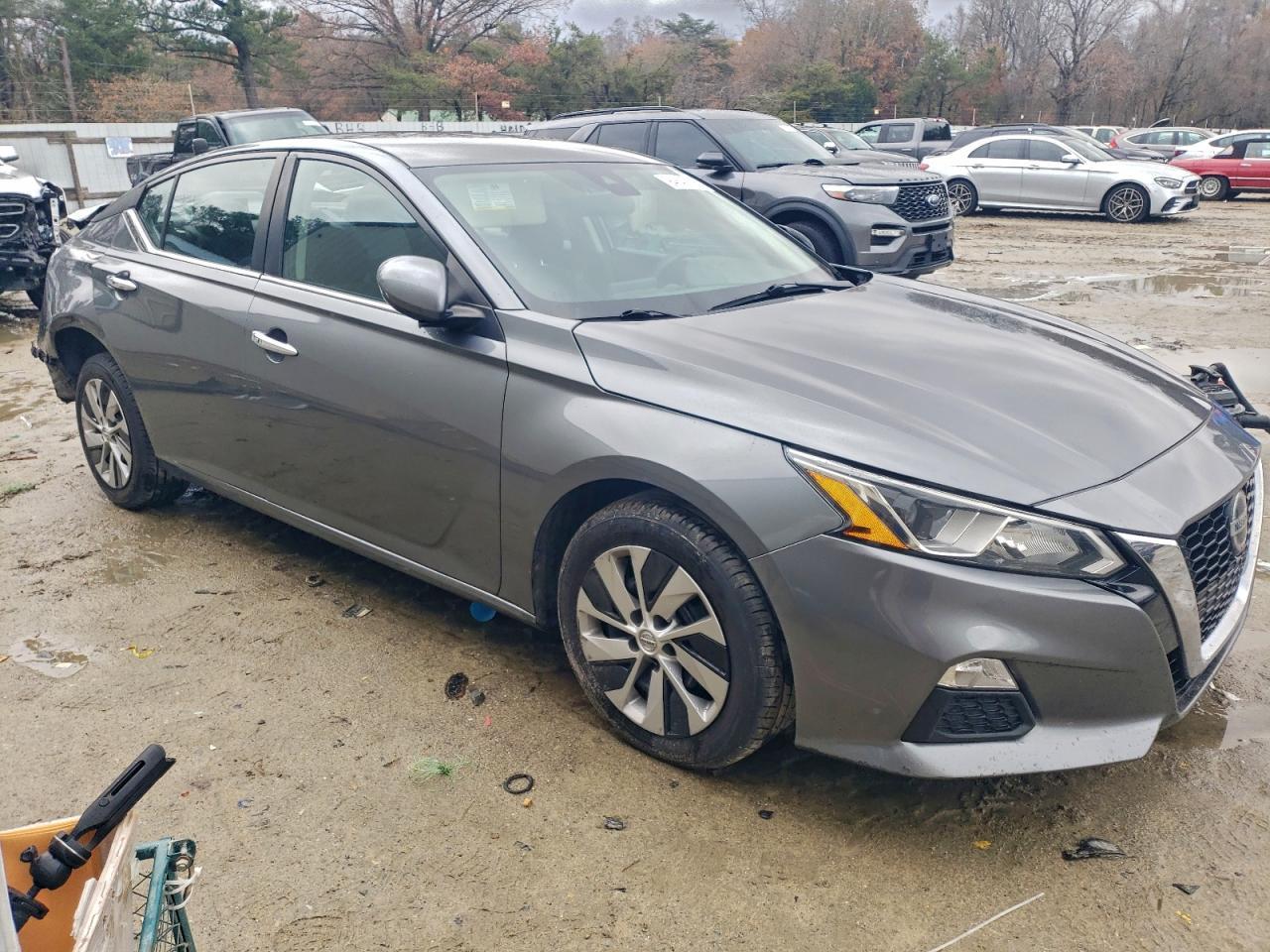 2021 Nissan Altima S - Image 4