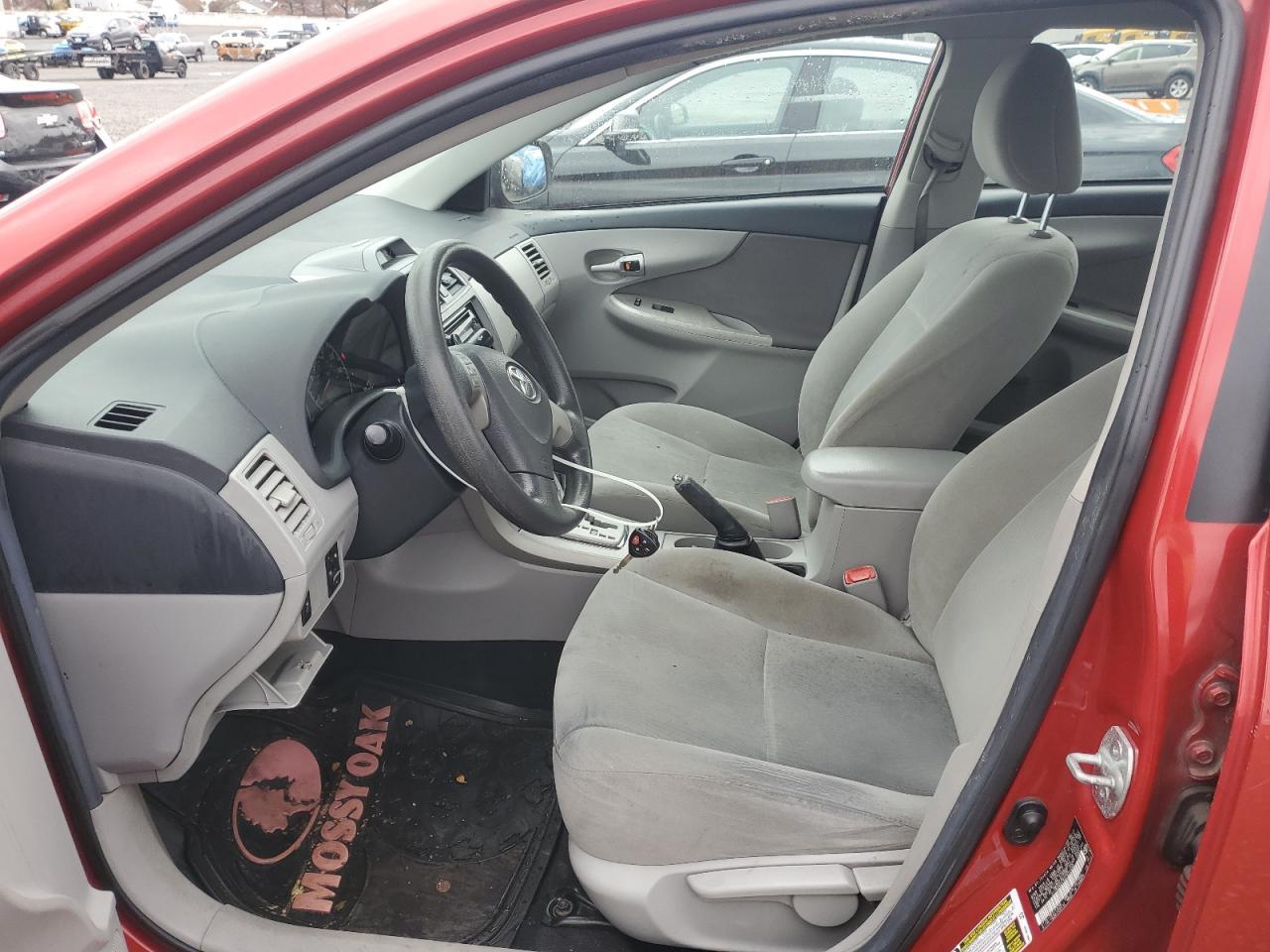 2013 Toyota Corolla Base - Фото 7