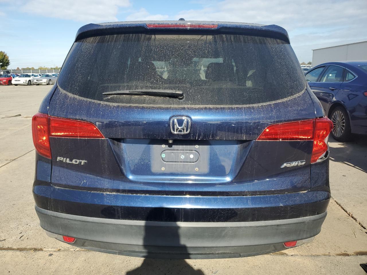 2016 Honda Pilot Ex - Image 6