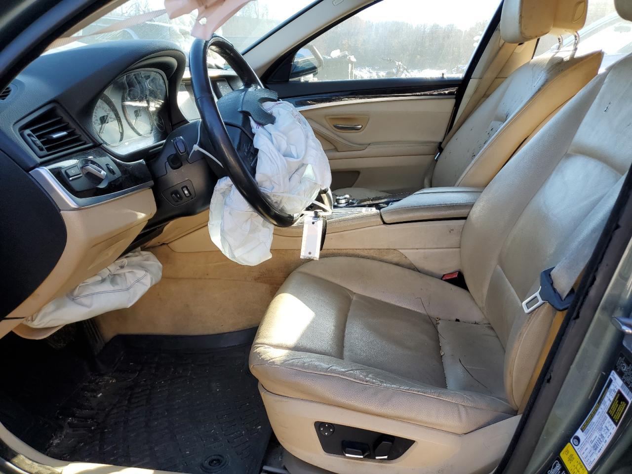 2011 BMW 535 Xi - Image 7