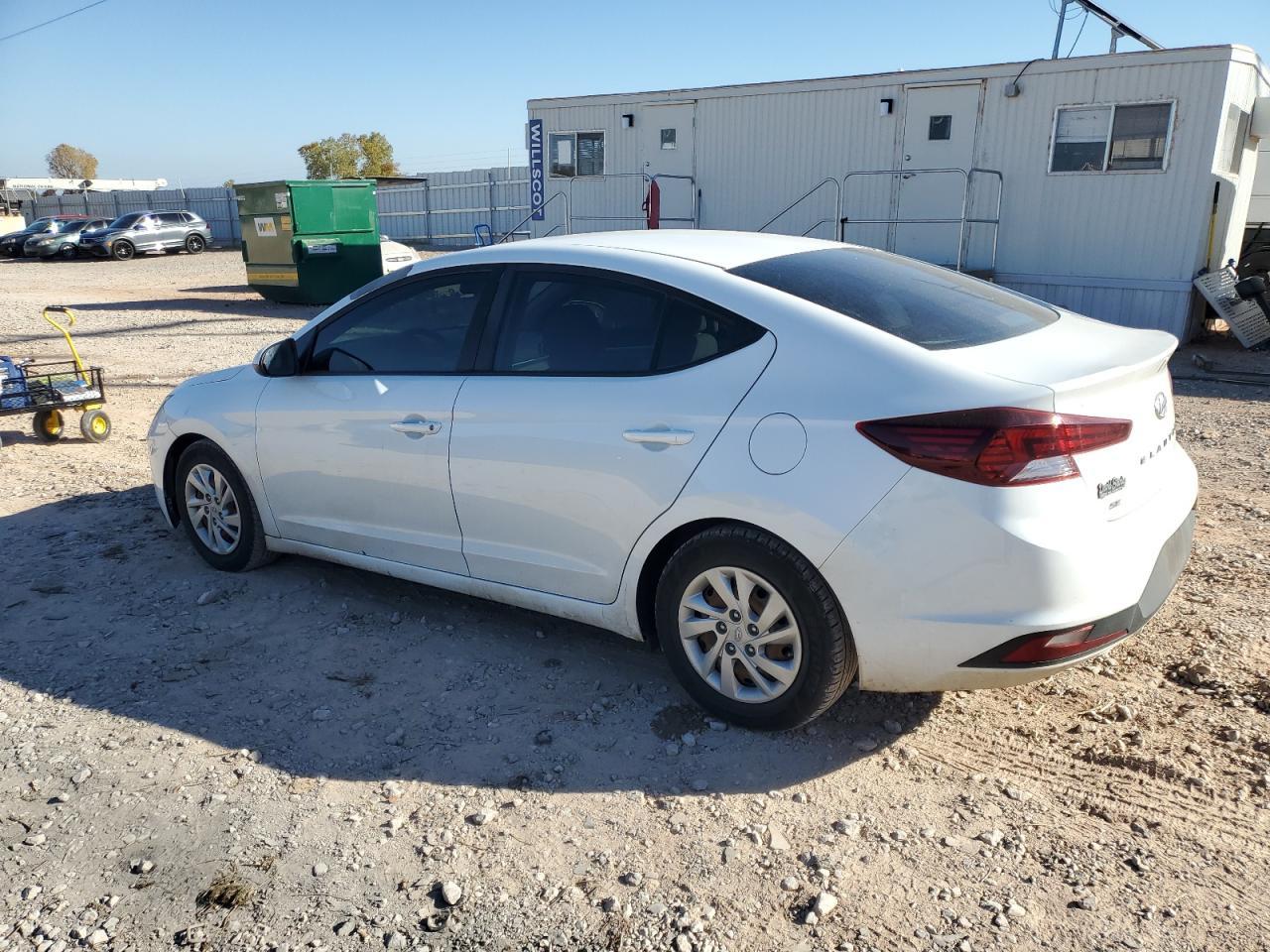 2019 Hyundai Elantra Se - Фото 2