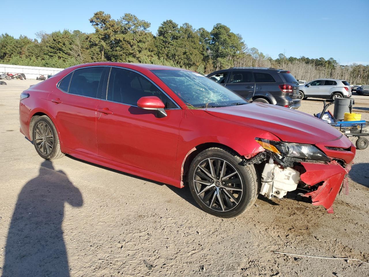 2021 Toyota Camry Se - Фото 4