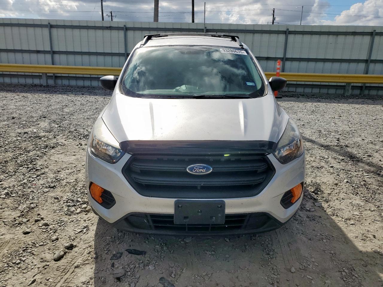 2018 Ford Escape S - Фото 5