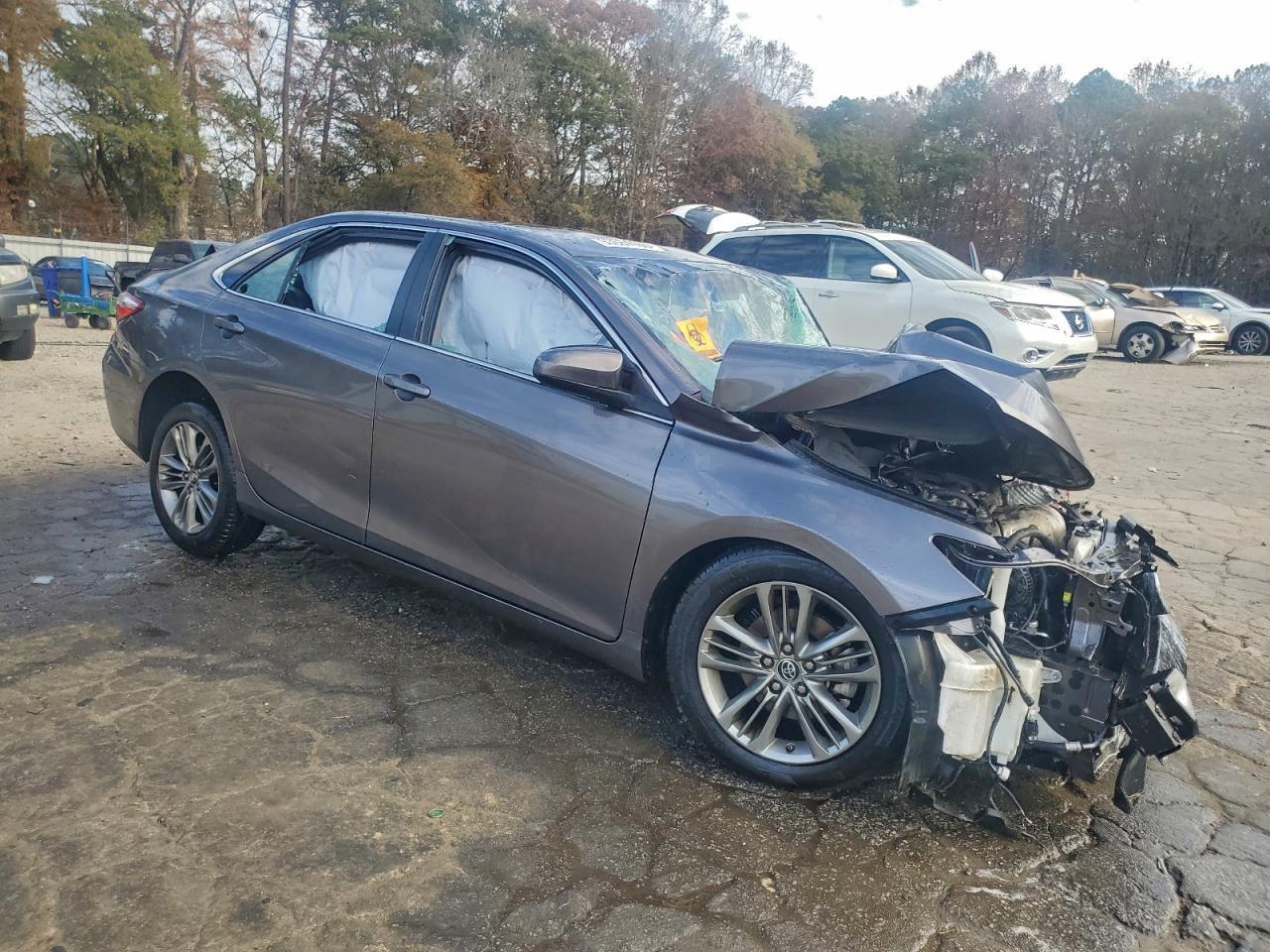 2015 Toyota Camry Se - Фото 4