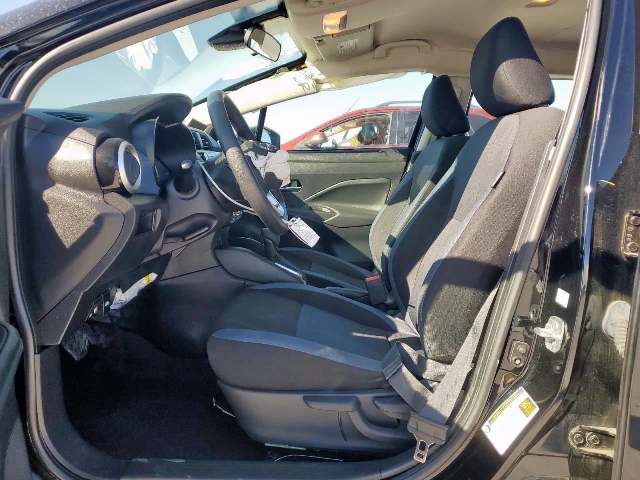 2023 Nissan Versa Sv - Image 7