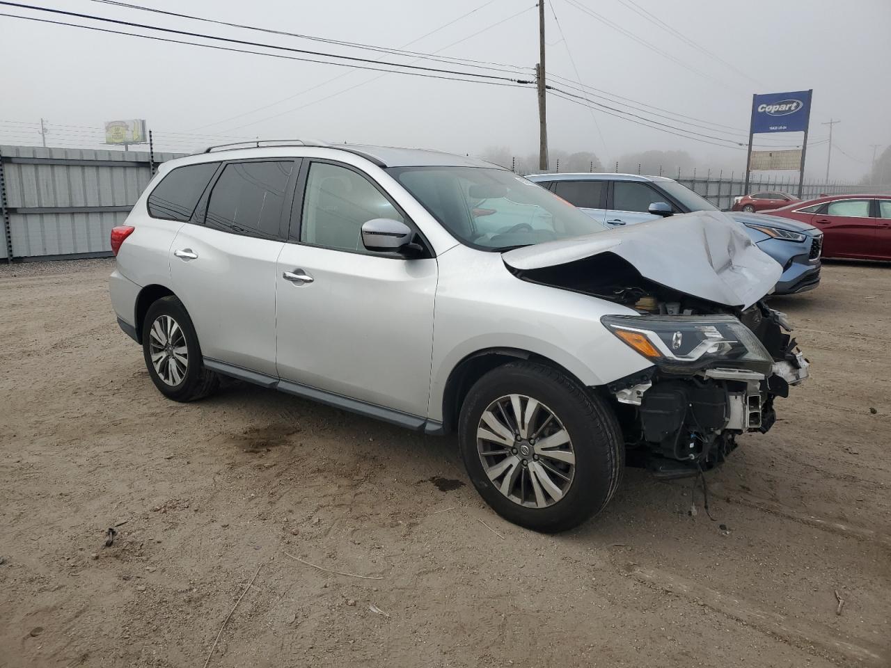 2019 Nissan Pathfinder S - Фото 4