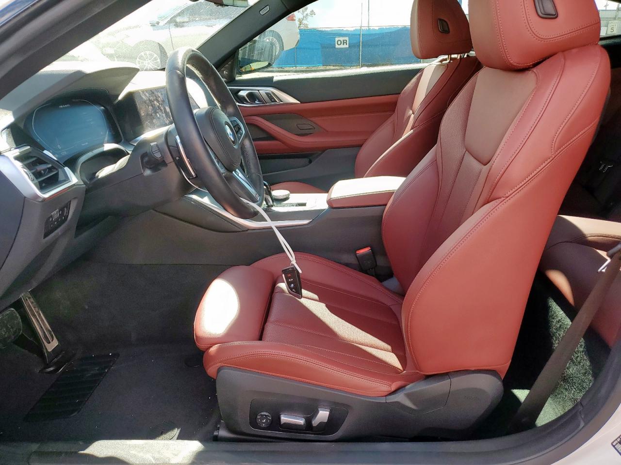 2023 BMW Motorrad M440I - Фото 7