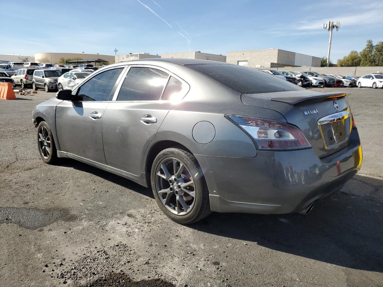 2014 Nissan Maxima S - Фото 2