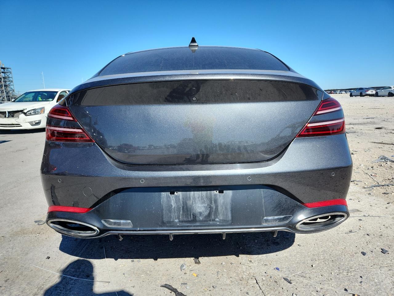 2022 Genesis G70 Base - Image 6