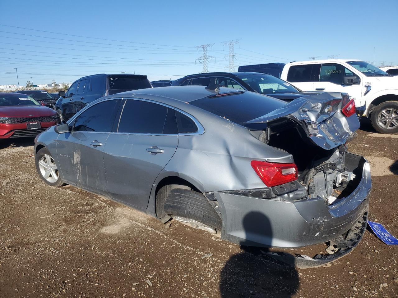 2023 Chevrolet Malibu Ls - Фото 2