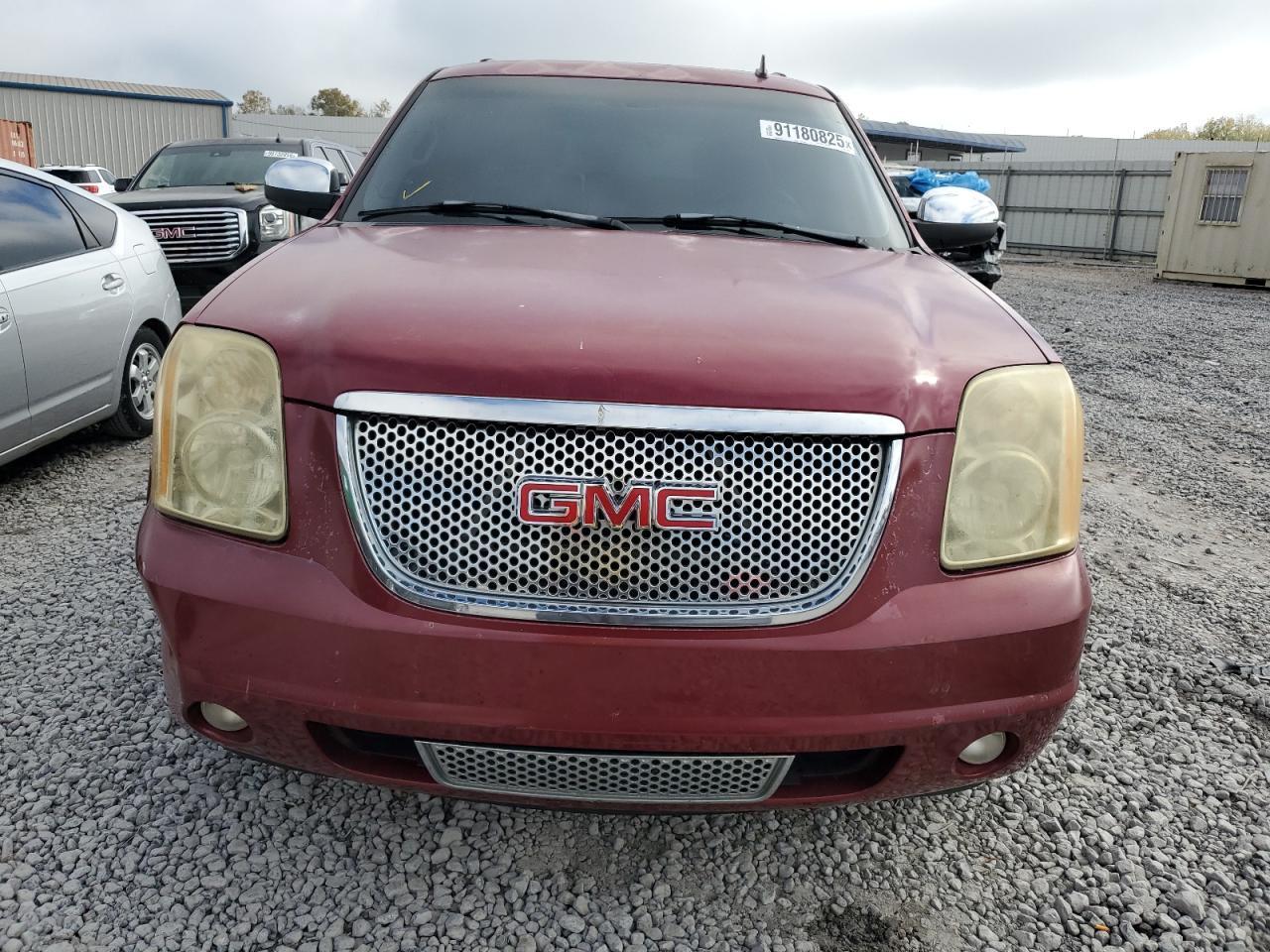 2007 GMC Yukon - Image 5