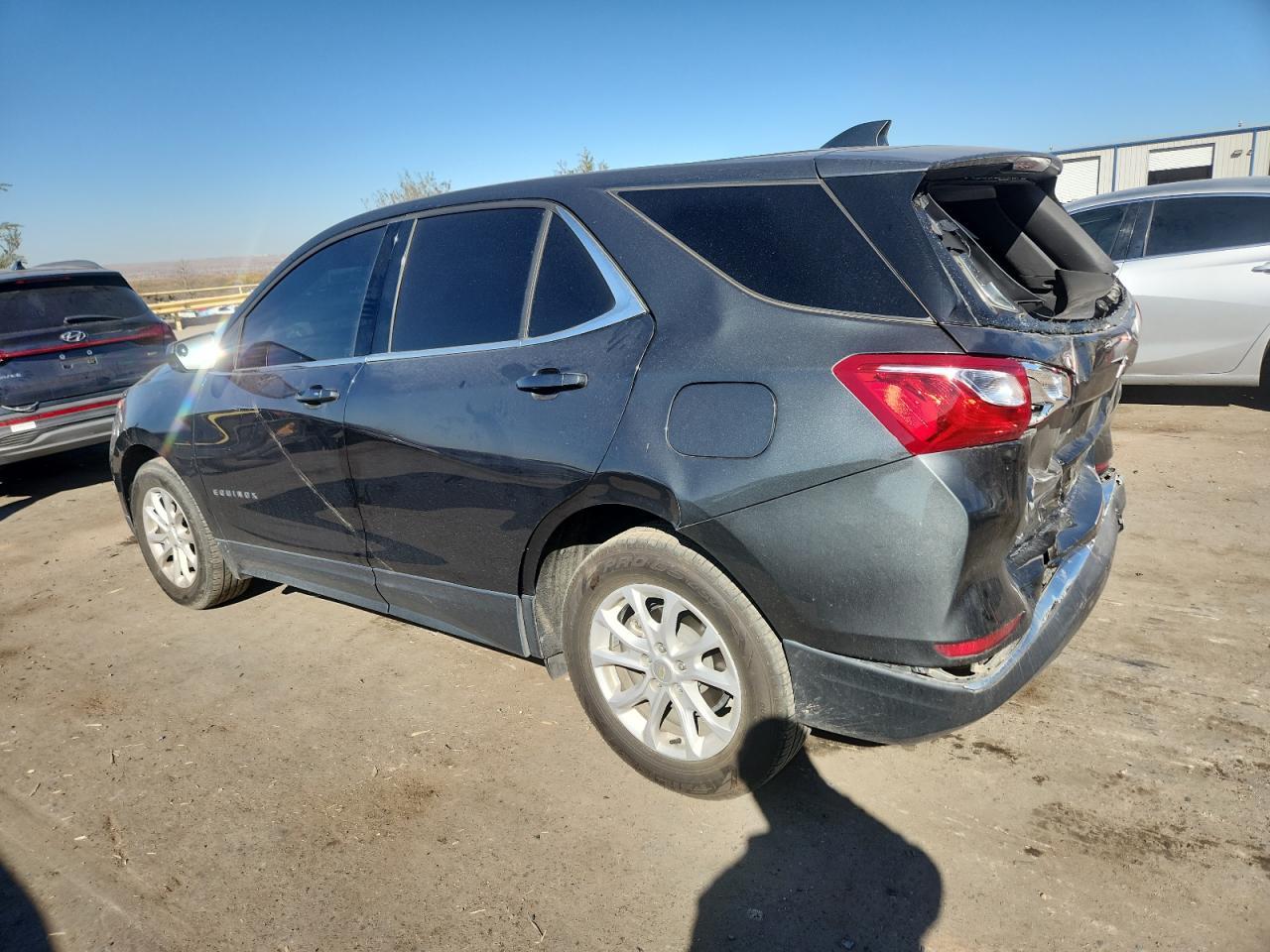 2020 Chevrolet Equinox Lt - Фото 2