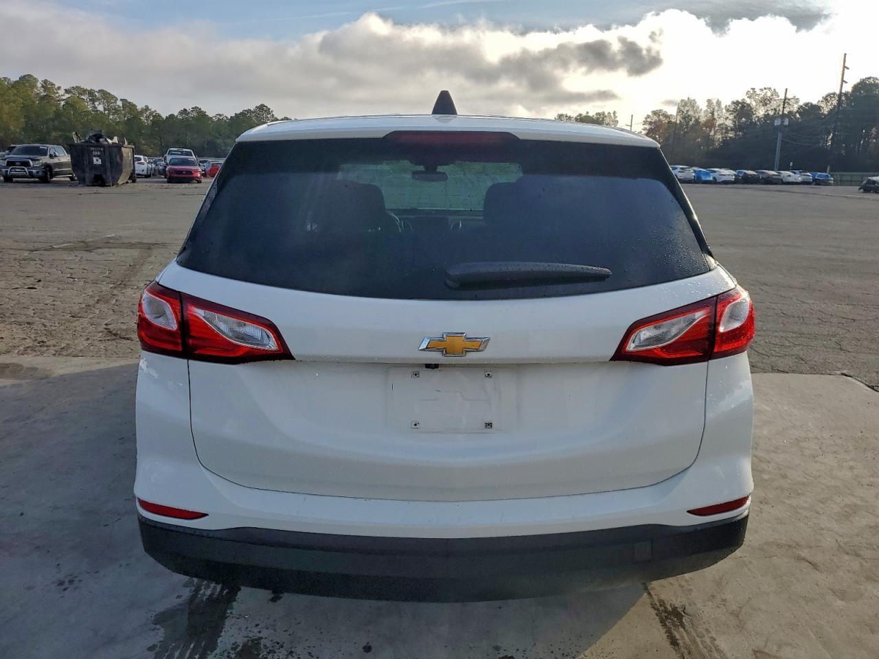 2019 Chevrolet Equinox Ls - Фото 6