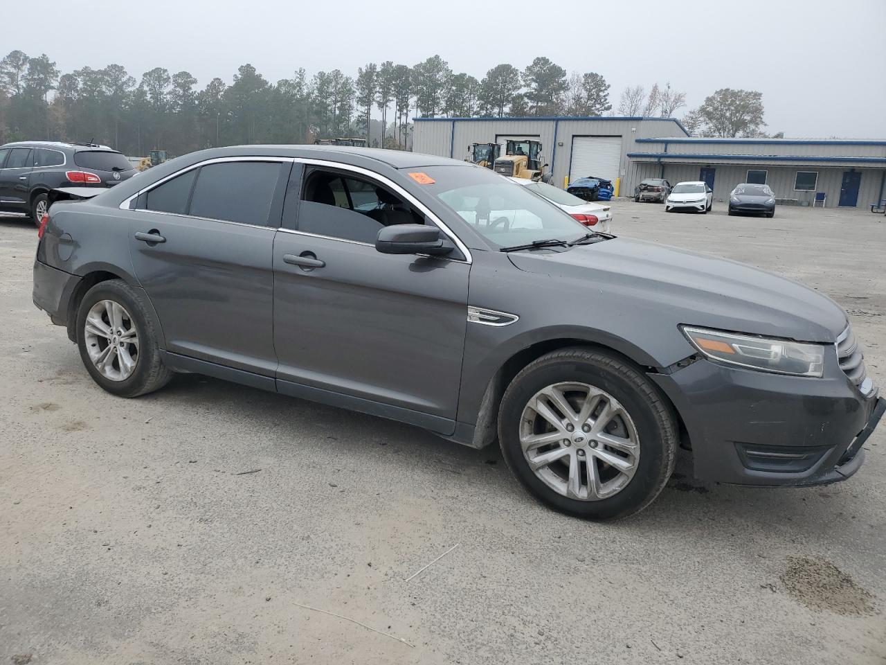 2015 Ford Taurus Sel - Фото 4