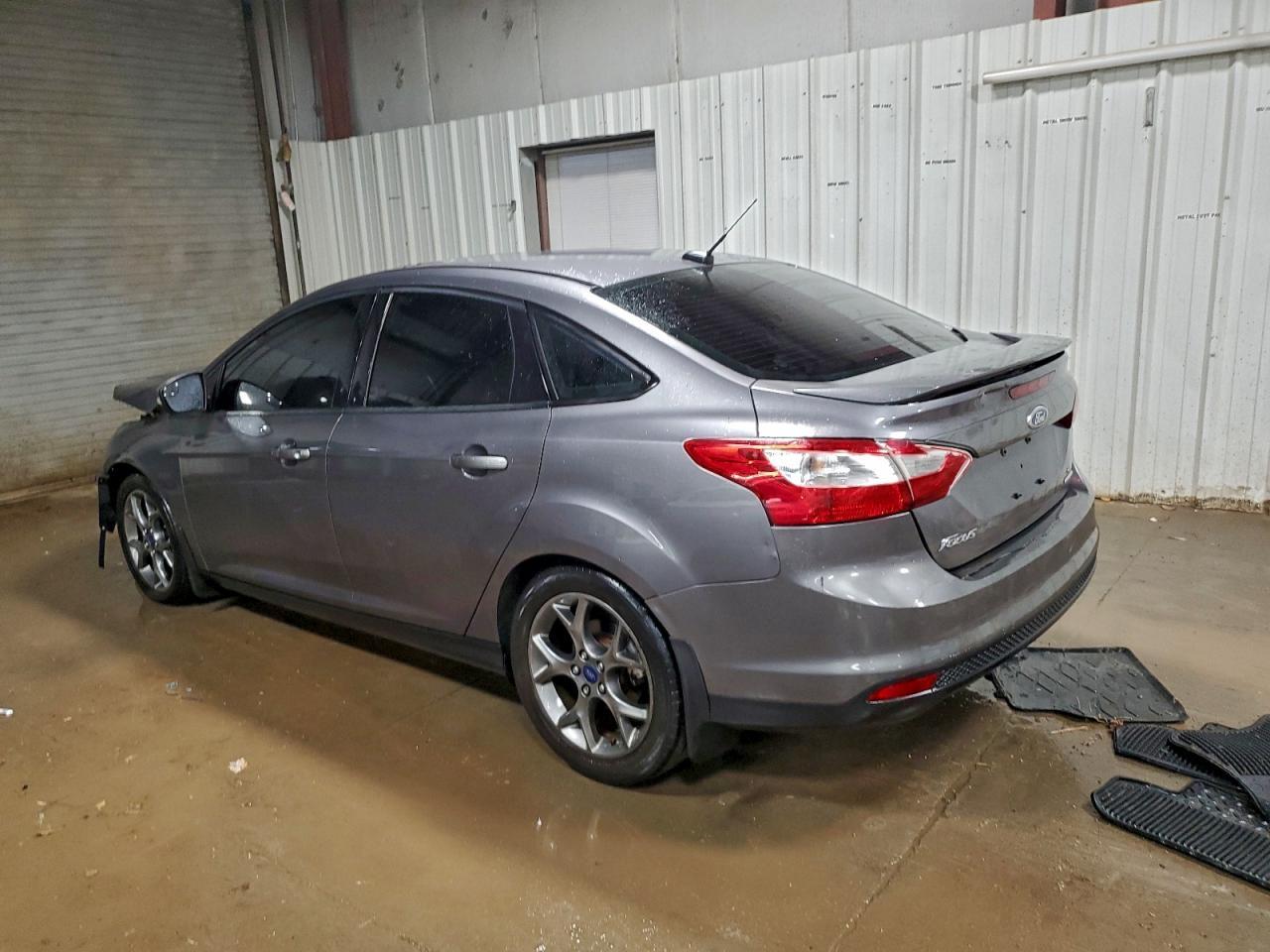 2013 Ford Focus Se - Фото 2