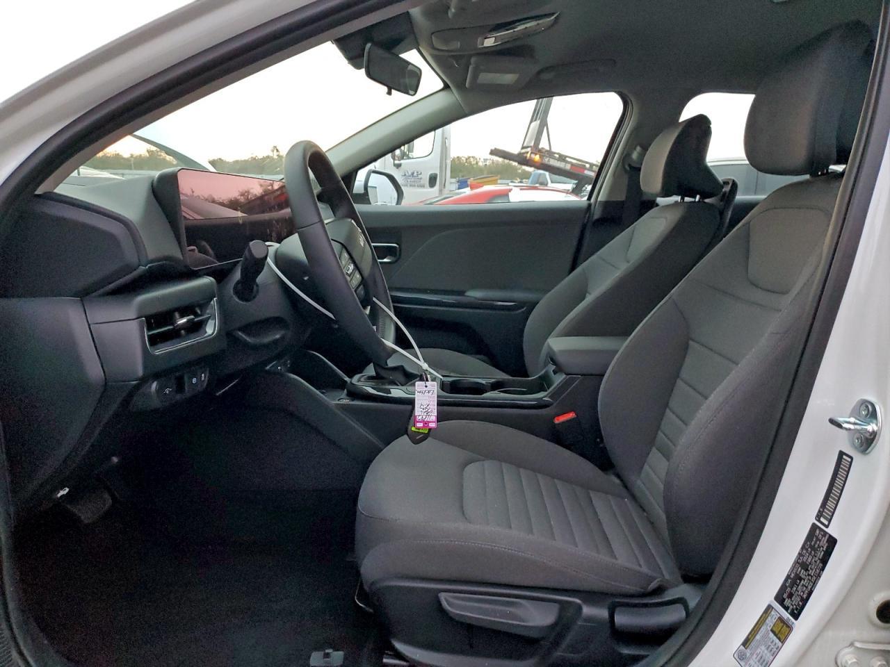 2025 Kia K4 Ex - Фото 7