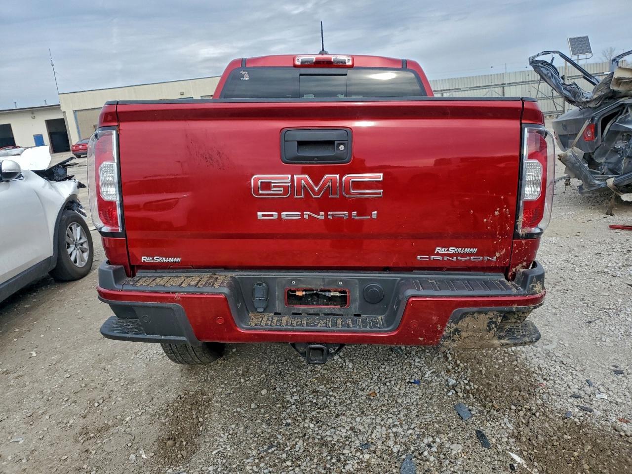 2021 GMC Canyon Denali - Image 6