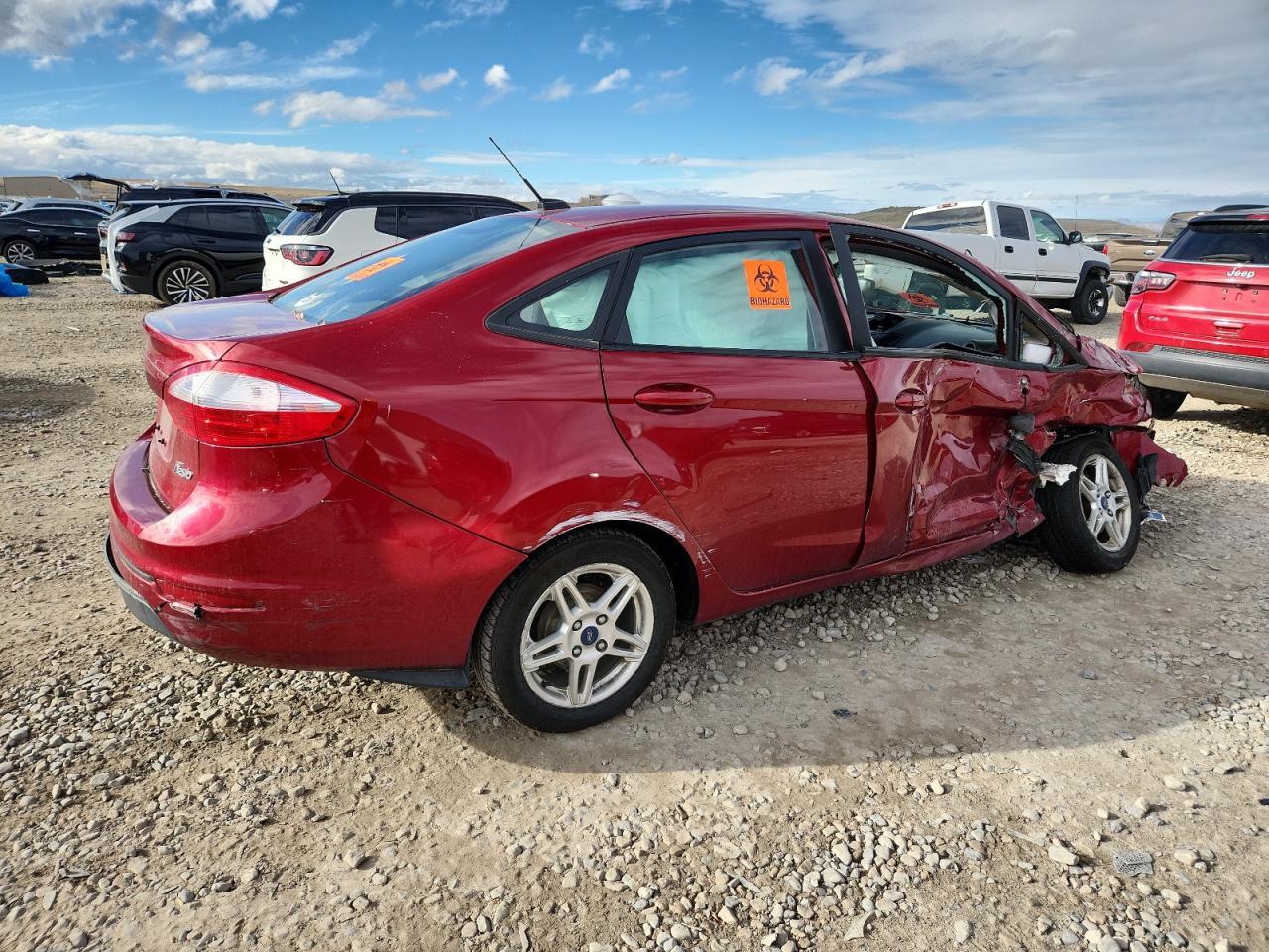 2017 Ford Fiesta Se - Фото 3
