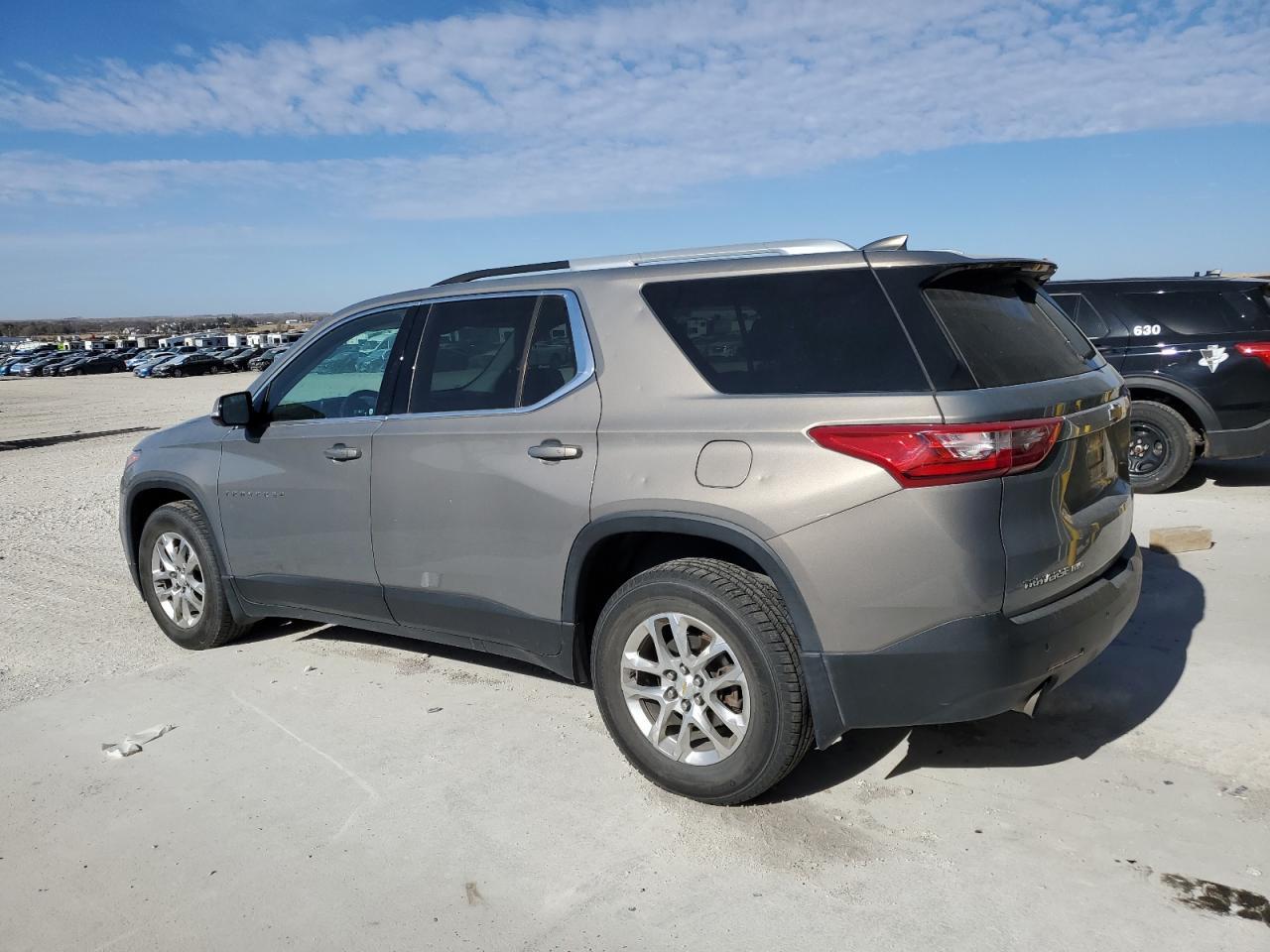 2018 Chevrolet Traverse Lt - Image 2
