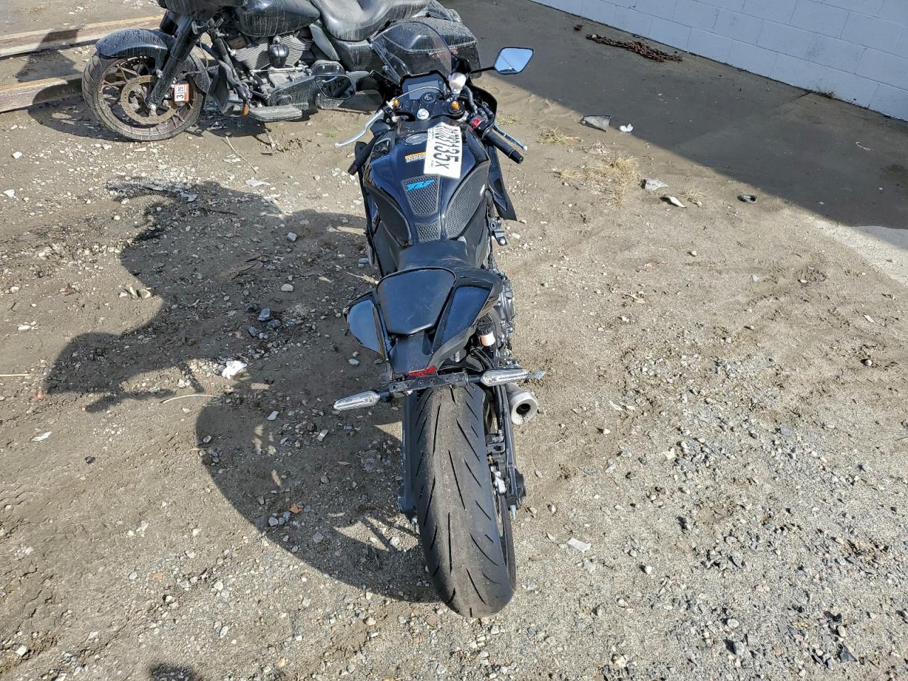 2025 Yamaha Yzfr7 - Фото 6