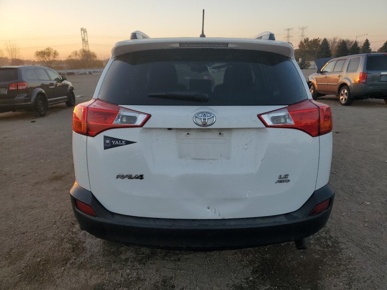 2014 Toyota Rav4 Le - Фото 6