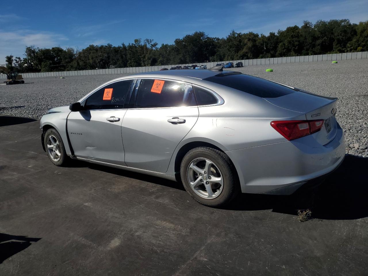 2018 Chevrolet Malibu Ls - Фото 2