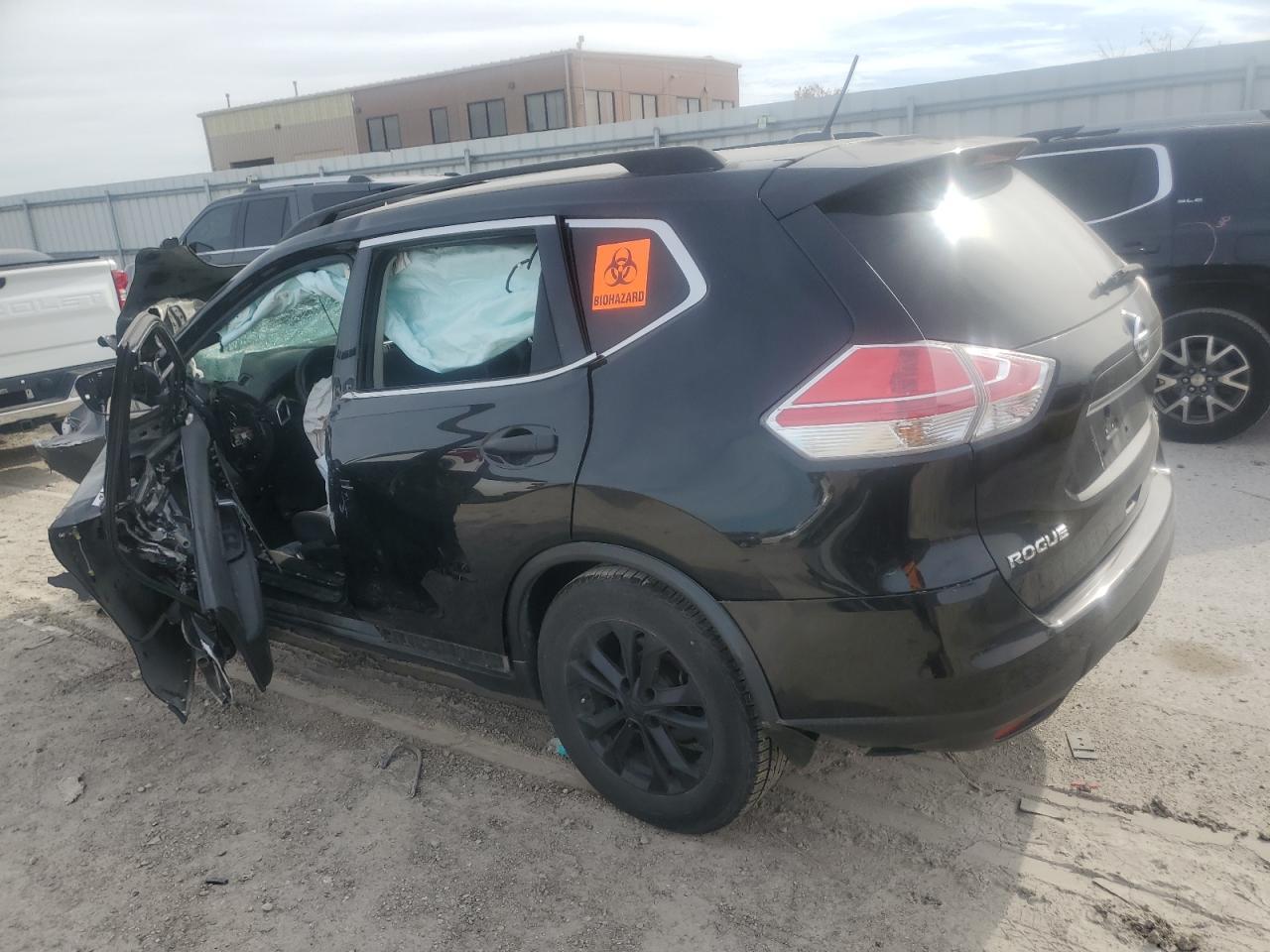 2016 Nissan Rogue S - Image 2