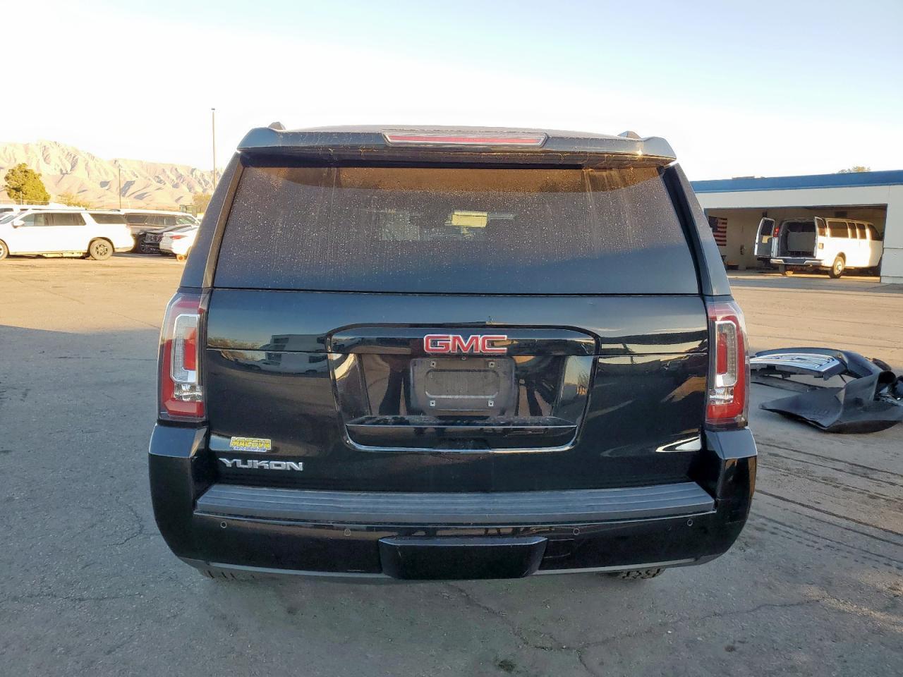 2015 GMC Yukon Slt - Фото 6