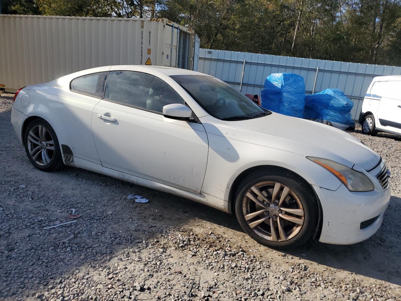 2009 Infiniti G37 Base - Фото 4