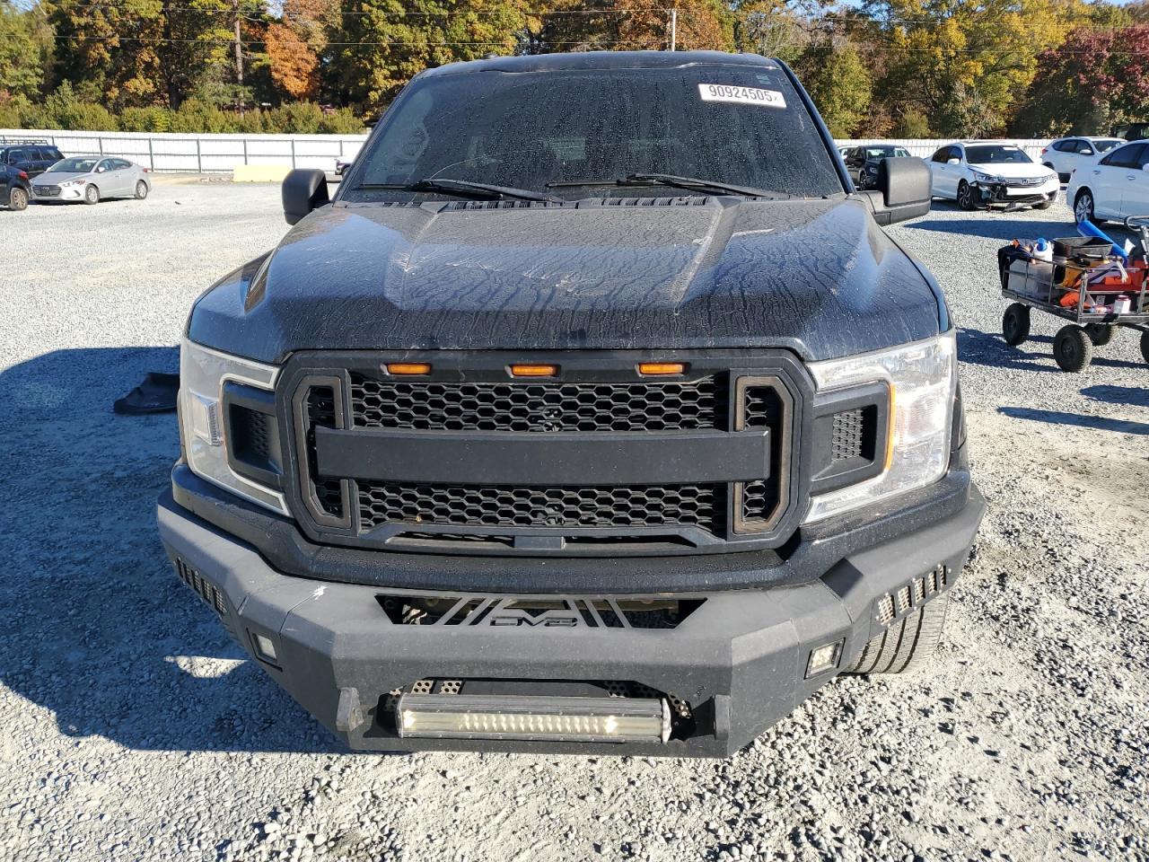 2018 Ford F150 - Фото 5