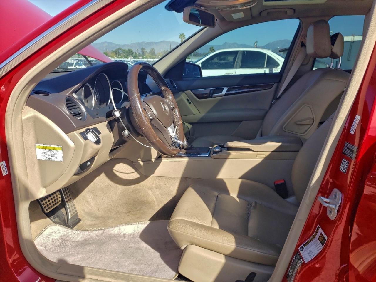 2014 Mercedes-Benz C 250 - Фото 7