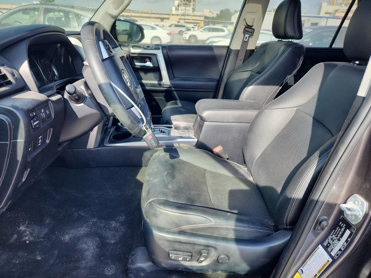 2021 Toyota 4Runner Trail - Фото 7