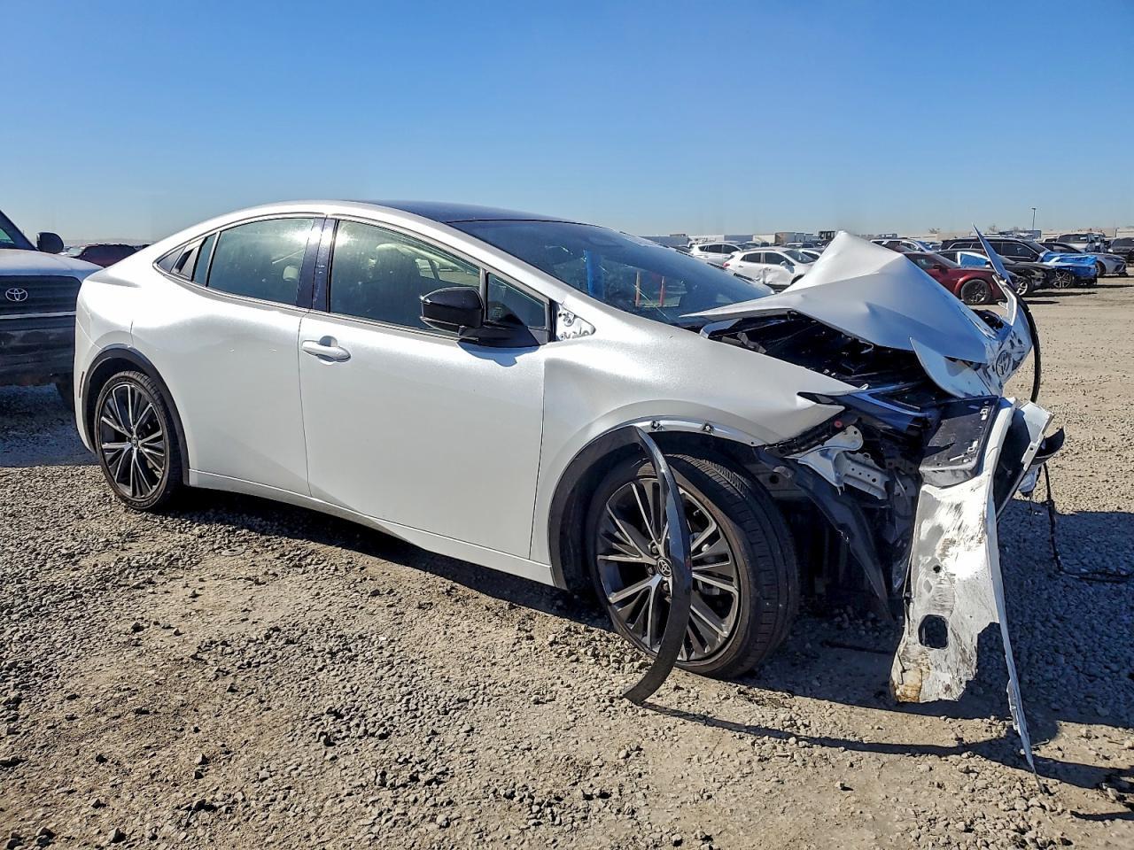 2026 Toyota Prius Le - Image 4