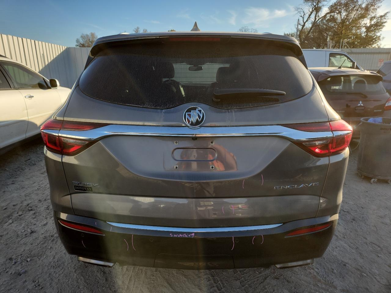 2018 Buick Enclave Essence - Image 6