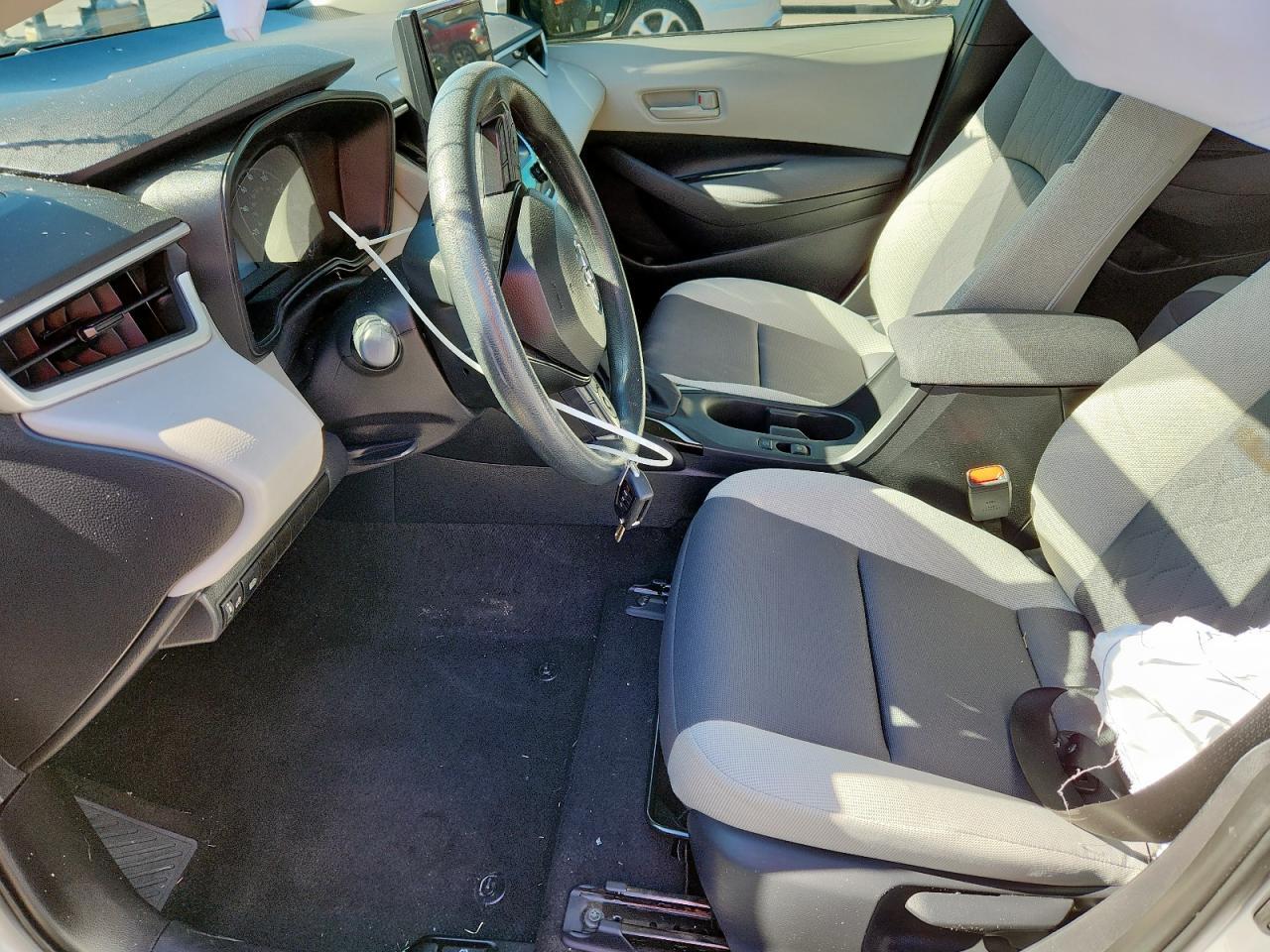 2025 Toyota Corolla Le - Фото 7