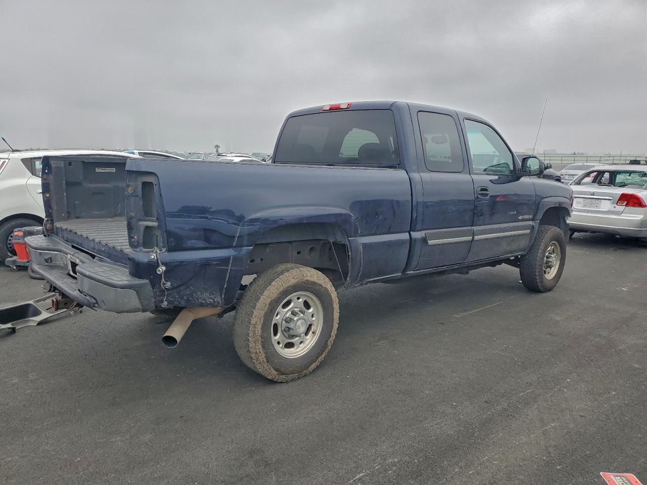 2006 Chevrolet Silverado C2500 Heavy Duty - Фото 3