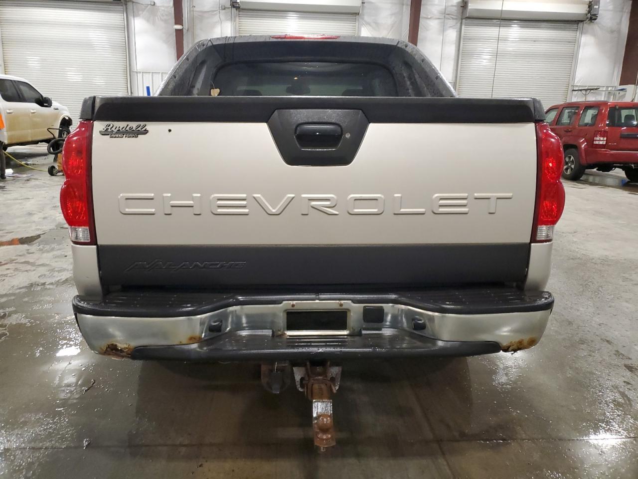 2004 Chevrolet Avalanche K1500 - Фото 6